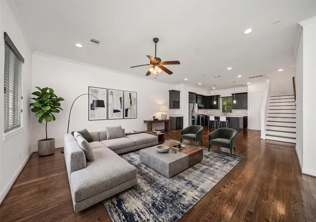 1st image of 22 Hermann Park Ct, Houston, TX 77021 | MLS# 79217309