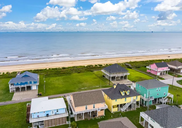 4th image of 2319 Trinidad Dr, Port Bolivar, TX 77650 | MLS# 72819226