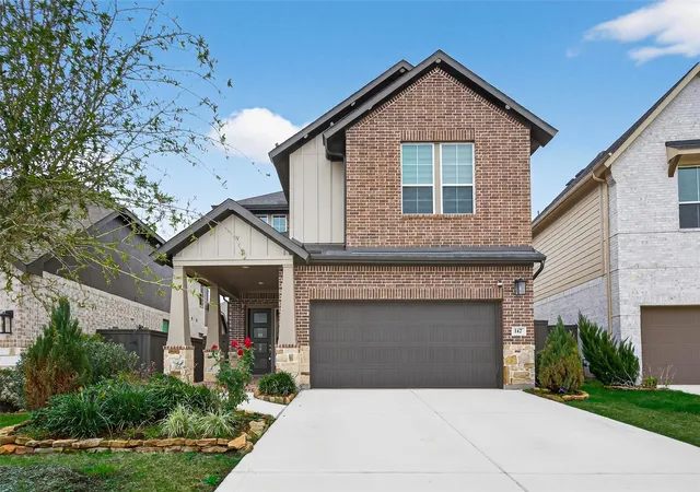 Photo 3 of Single family home for sale at 147 Nightshade St, Richmond, TX 77406 | MLS# 58228498 | Listing updated on 2026-09-11