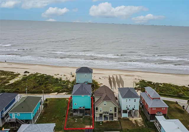 Homes for sale in Crystal Beach, TX | 1969 Avenue J, Crystal Beach, TX 77650 | MLS# 58451381