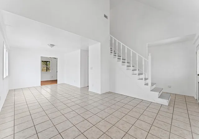 Photo 3 of Sale Pending at 1214 E Oak St, Goliad, TX 77963 | MLS# 69459632 | Listing updated on 2026-09-24