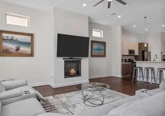 Photo 1 of Single family home for sale at 9406 Glenfield Ct, Houston, TX 77096 | MLS# 73395012 | Listing updated on 2026-08-25