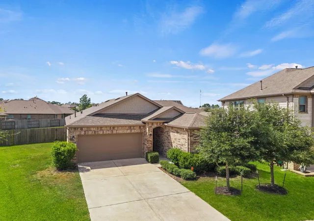 1st image of 8908 Bear Mountain Ct, Magnolia, TX 77354 | MLS# 73390384