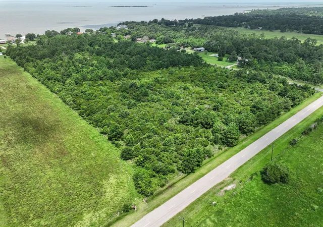 1st image of 1750 W Bayshore, Anahuac, TX 77514 | MLS# 75911558