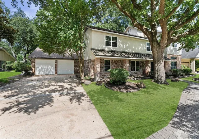Photo 3 of Single family home for sale at 6027 Coral Ridge Rd, Houston, TX 77069 | MLS# 46624491 | Listing updated on 2026-08-08