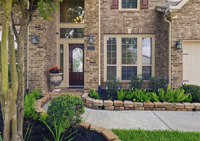 Homes for sale in Pearland, TX | 2711 Wild Lilac Dr, Pearland, TX 77584 | MLS# 38211949