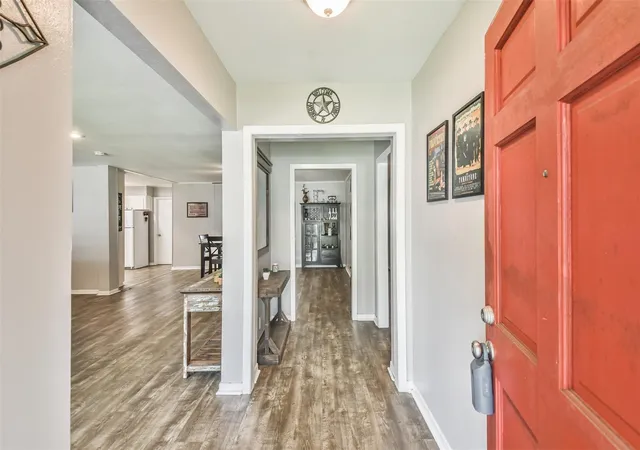 4th image of 107 Sunset Heights Ave, Dayton, TX 77535 | MLS# 76930176