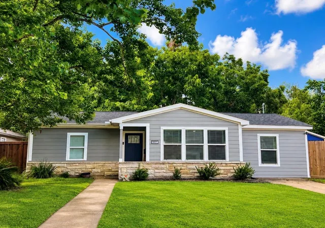 1st image of 1217 18th Ave N, Texas City, TX 77590 | MLS# 22677457