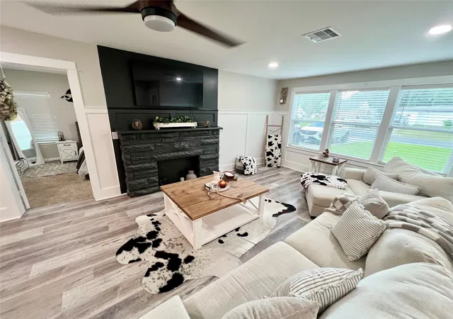 3rd image of 1217 18Th Ave N, Texas City, TX 77590 | MLS# 22677457