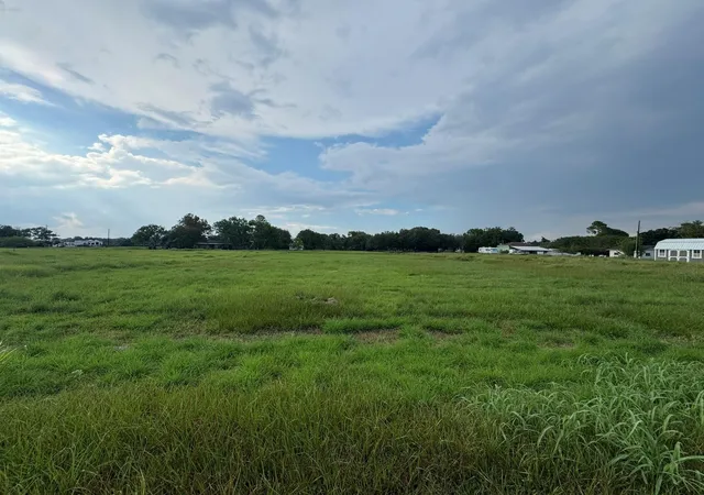 Homes for sale in Palacios, TX | Tbd Greenwood St, Palacios, TX 77465 | MLS# 27299917