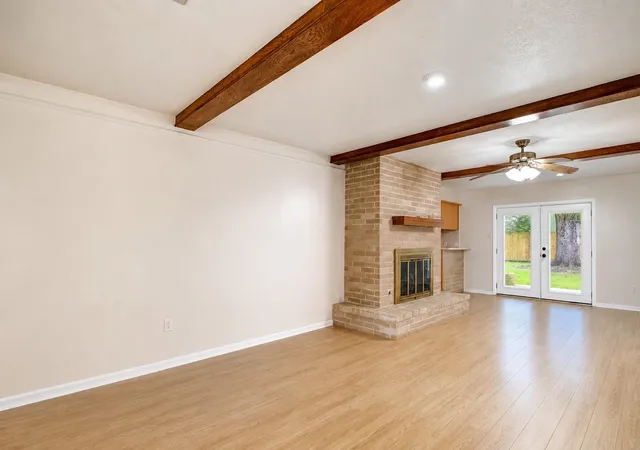 Photo 2 of Sale Pending at 11011 Caribbean Ln, Houston, TX 77089 | MLS# 80183152 | Listing updated on 2026-09-13