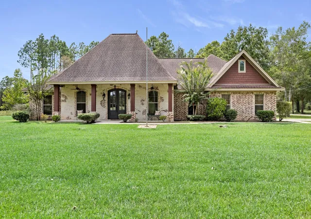 1st image of 141 County Road 889, Buna, TX 77612 | MLS# 93454831