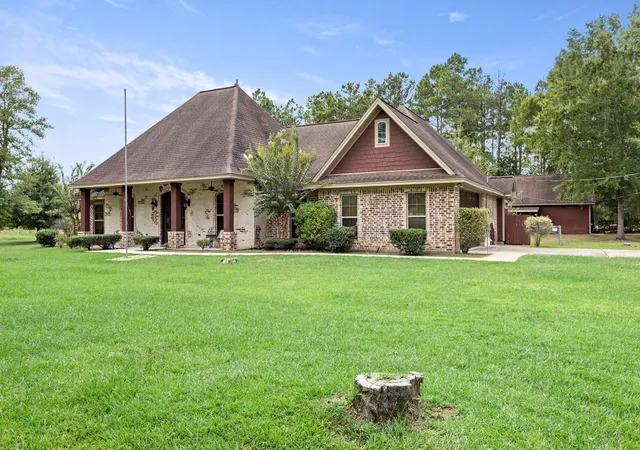 3rd image of 141 County Road 889, Buna, TX 77612 | MLS# 93454831