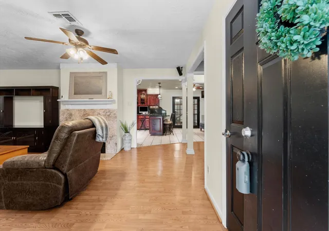 4th image of 22634 Park Rd, Tomball, TX 77377 | MLS# 57007179