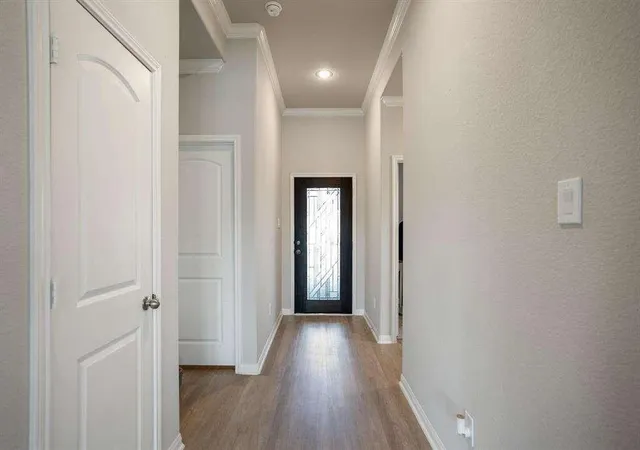 Photo 4 of Single family home for sale at 2507 Cyn Crown Ct, Conroe, TX 77304 | MLS# 24811639 | Listing updated on 2026-08-02