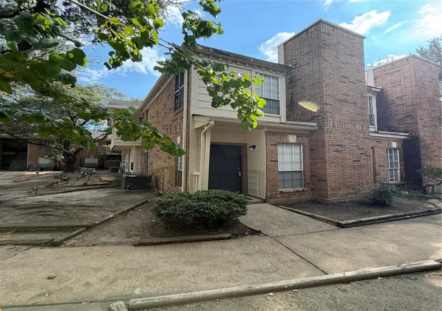 Townhouse for sale at 2626 Holly Hall St #102, Houston, TX 77054 | MLS# 49809027