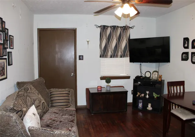 image of 1203 Egypt St, Houston, TX 77009 | MLS# 17675472