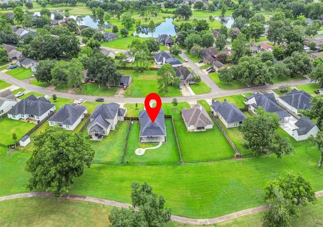 image of 411 S Amherst Dr, West Columbia, TX 77486 | MLS# 87663911