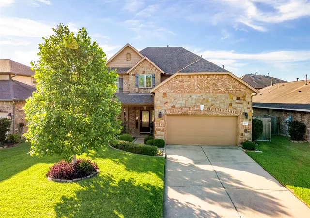 Photo 3 of Single family home for sale at 4817 Piares Ln, League City, TX 77573 | MLS# 30819332 | Listing updated on 2026-07-12