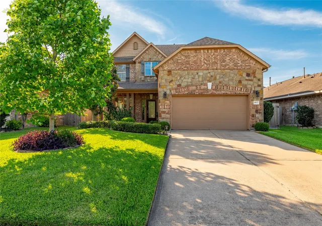 Photo 4 of Single family home for sale at 4817 Piares Ln, League City, TX 77573 | MLS# 30819332 | Listing updated on 2026-07-12