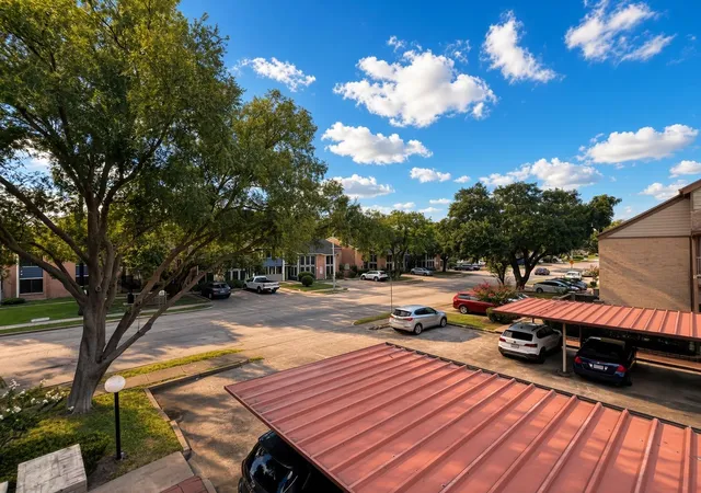 2nd image of 8359 Sands Point Dr #218, Houston, TX 77036 | MLS# 69131463