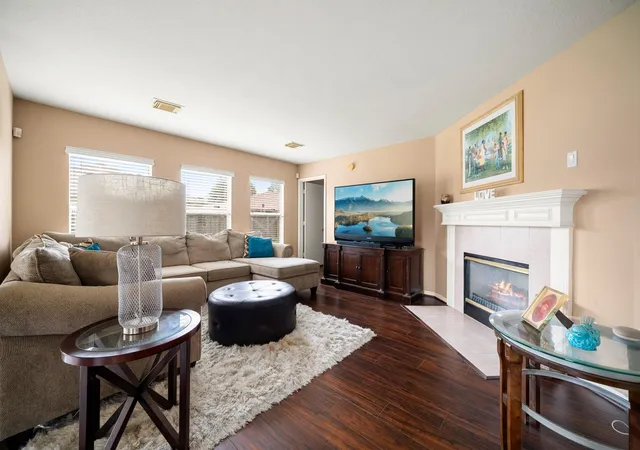Photo 4 of Single family home for sale at 16602 Lazy Ridge Rd, Houston, TX 77053 | MLS# 890117 | Listing updated on 2026-06-14