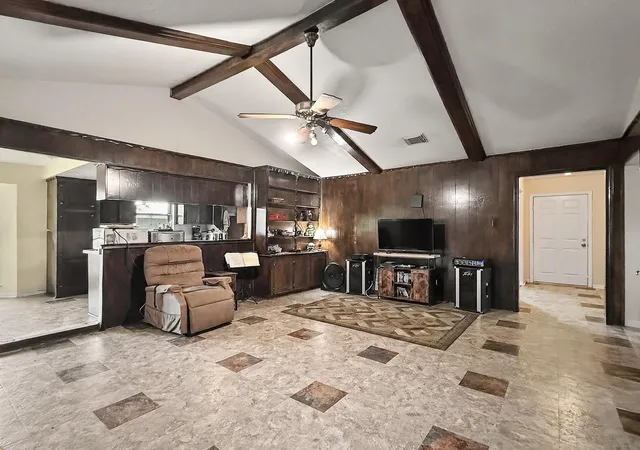 Photo 4 of Single family home for sale at 1576 County Rd 614, Dayton, TX 77535 | MLS# 84233210 | Listing updated on 2026-08-12