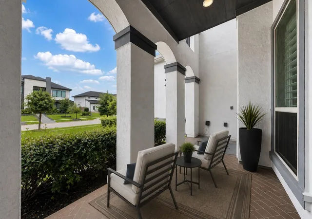 3rd image of 5602 King Plains Creek Ln, Sugar Land, TX 77479 | MLS# 39699228