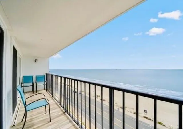 Condo for sale at 7310 Seawall Blvd #1106, Galveston, TX 77551 | MLS# 77821244 | Listing updated on 2026-08-07