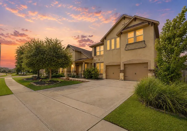 Photo 1 of Single family home for sale at 25319 Driftwood Harbor Ln, Tomball, TX 77375 | MLS# 13270465 | Listing updated on 2026-09-23