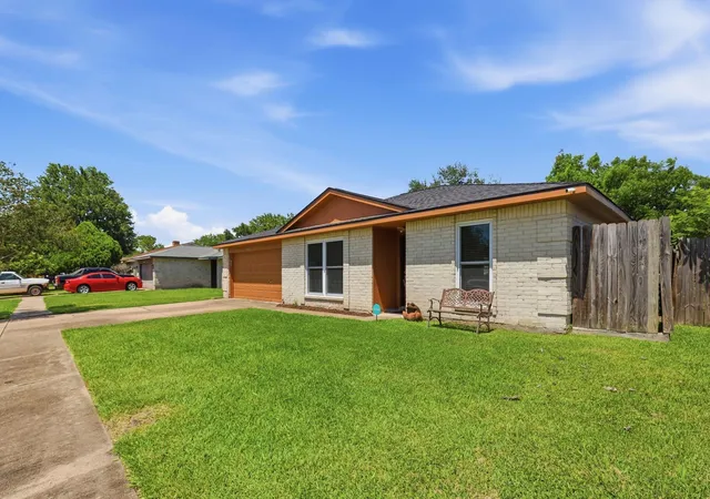 13th image of 10419 Odessa Dr, Sugar Land, TX 77498 | MLS# 46109760