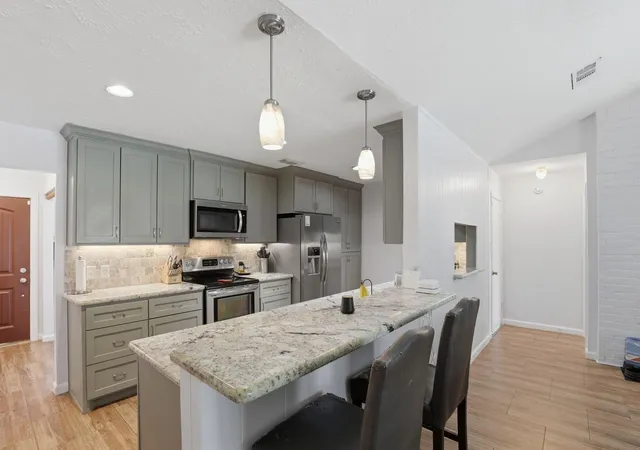 4th image of 10419 Odessa Dr, Sugar Land, TX 77498 | MLS# 46109760