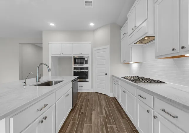 Photo 3 of Sale Pending at 4748 Cascade Ridge Dr, Spring, TX 77386 | MLS# 96712558 | Listing updated on 2026-09-08