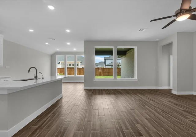Photo 4 of Sale Pending at 4748 Cascade Ridge Dr, Spring, TX 77386 | MLS# 96712558 | Listing updated on 2026-09-08
