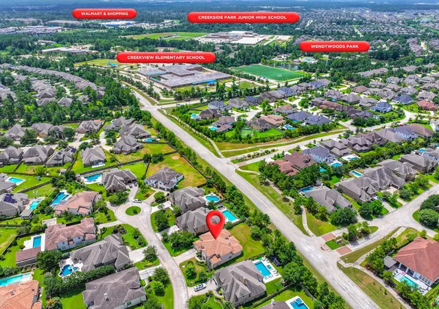 5th image of 19 Brittany Rose Pl, Tomball, TX 77375 | MLS# 2334099
