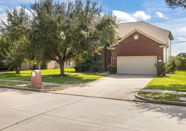 Single family home for sale at 8115 Ginger Park Dr, Baytown, TX 77521 | MLS# 3338465