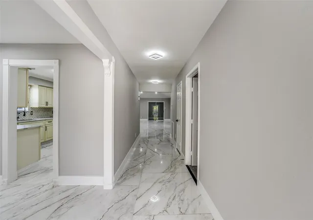 3rd image of 7834 Vickijohn Dr, Houston, TX 77071 | MLS# 30473252