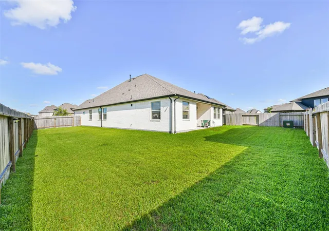 42nd image of 702 Campbell Dr, League City, TX 77573 | MLS# 3063720