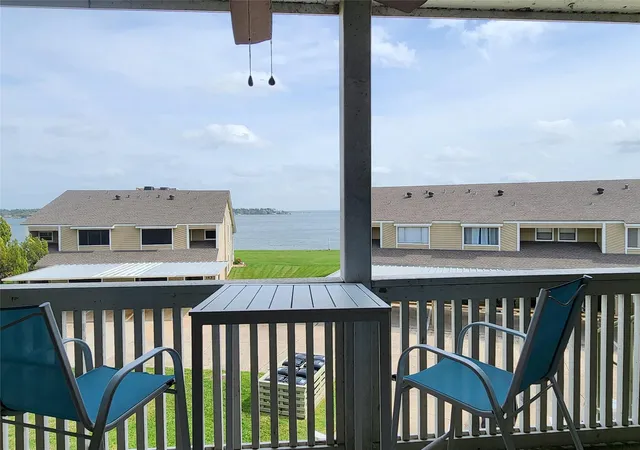 1st image of 162 April Point Dr S, Montgomery, TX 77356 | MLS# 96875440