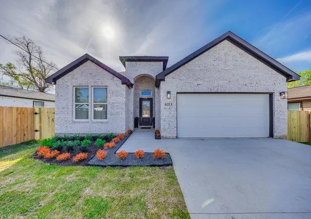 1st image of 6313 Joe Louis Ln, Houston, TX 77091 | MLS# 15064696