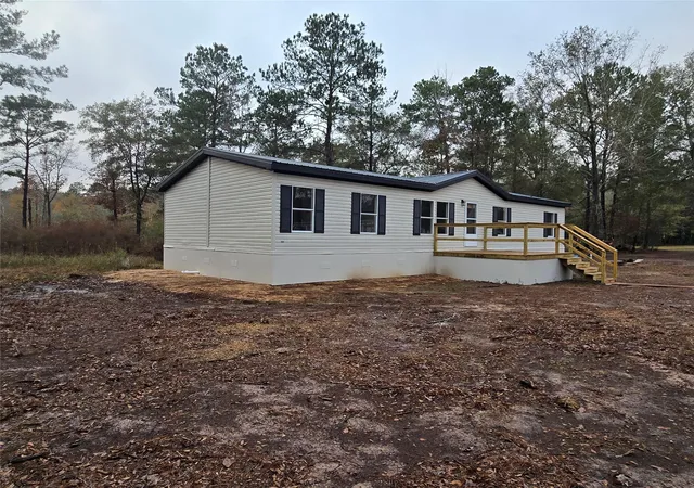 Photo 2 of Single family home for sale at 210 S Southwind Trails, Cleveland, TX 77328 | MLS# 2279523 | Listing updated on 2026-09-10