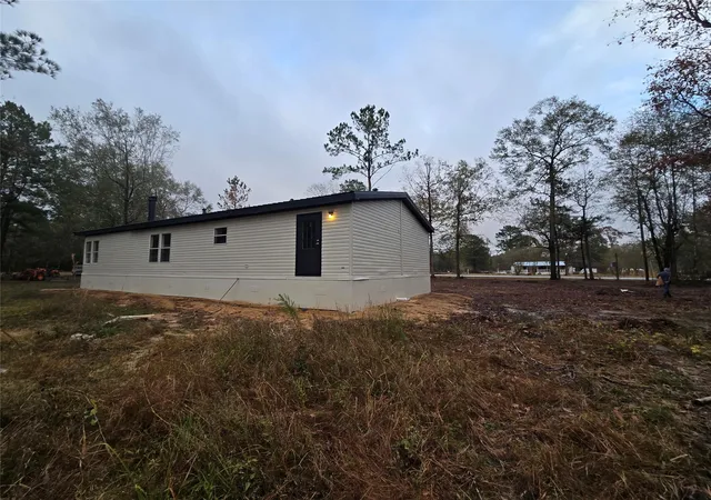 Photo 2 of Single family home for sale at 210 S Southwind Trails, Cleveland, TX 77328 | MLS# 2279523 | Listing updated on 2026-09-10