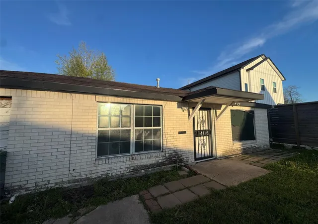 11th image of 4116 Castor St, Houston, TX 77022 | MLS# 17149417