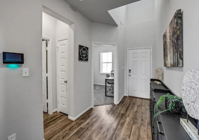 Photo 4 of Single family home for sale at 14743 Sweet Water Dr, Mont Belvieu, TX 77523 | MLS# 3953058 | Listing updated on 2026-05-03
