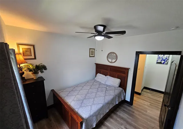 5th image of 6706 Avenue C, Houston, TX 77011 | MLS# 15558463