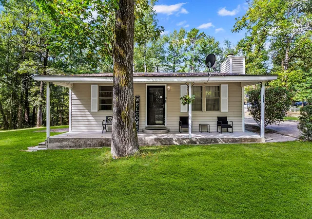 4th image of 118 Finch Dr, Livingston, TX 77351 | MLS# 76812579