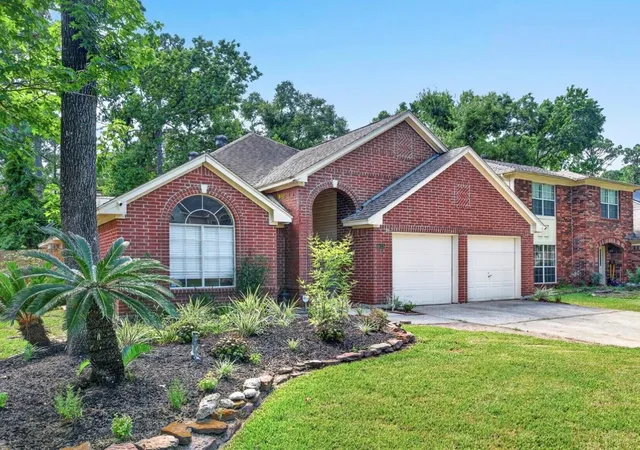 Homes for sale in Kingwood, TX | 4415 Echo Falls Dr, Kingwood, TX 77345 | MLS# 80843200