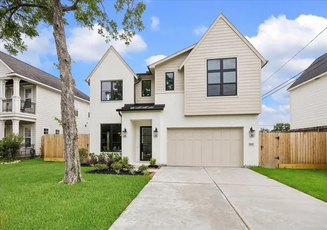 1st image of 1214 Wakefield Dr, Houston, TX 77018 | MLS# 18243575