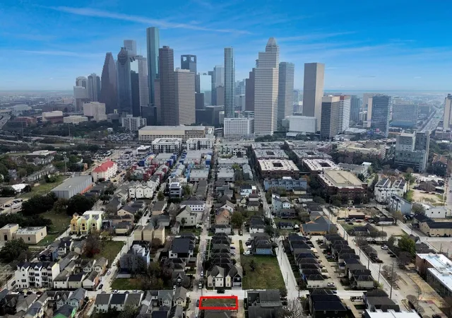 Photo 3 of Land for sale at 1301 & 1303 0 Andrews,mathews St, Houston, TX 77019 | MLS# 49851123 | Listing updated on 2026-07-19