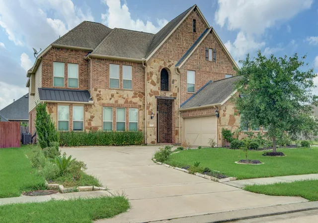 1st image of 3077 Tradinghouse Creek Ln, League City, TX 77573 | MLS# 47062194